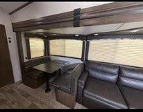 2020 KEYSTONE RV CO COUGAR 32BHS - Image 8