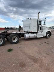 2016 Peterbilt 367 - Image 5
