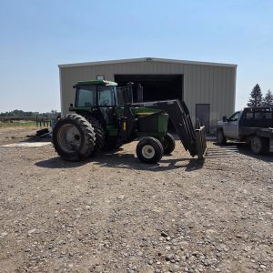 John Deere 4055
