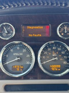 2022 PETERBILT 389 - Image 28