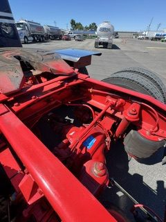 2022 PETERBILT 389 - Image 14