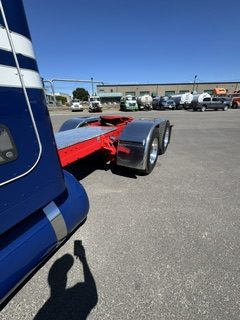 2022 PETERBILT 389 - Image 12