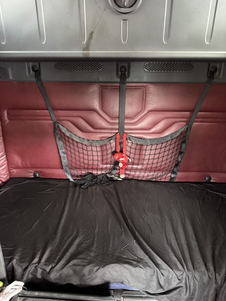 2014 Freightliner - Image 8