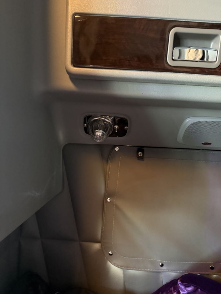 2022 Peterbilt 389 – Custom Paint - Image 14