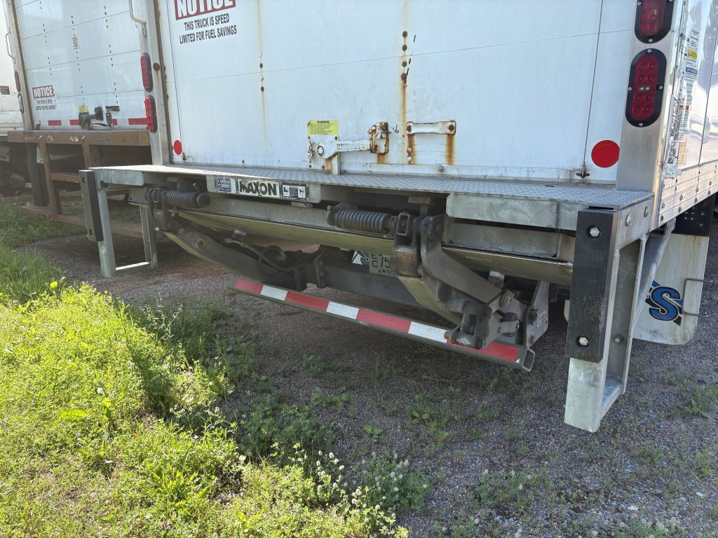 2023 Isuzu NPR-HD - Image 3
