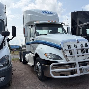 2014 International LF687