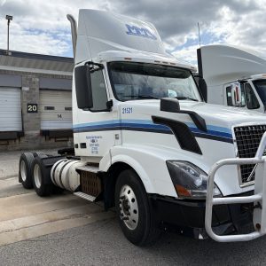 2015 Volvo Truck VNL