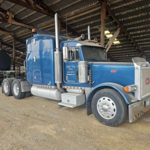 2002 Peterbilt 379