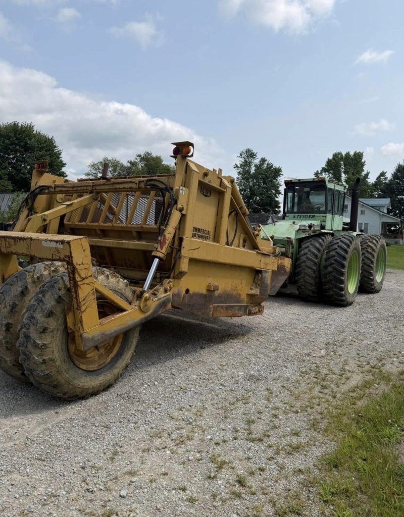 Steiger 320 and icon dirt pan - Image 5