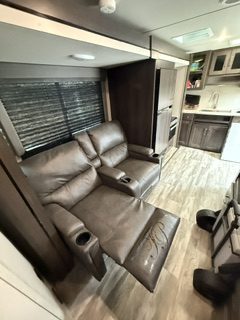 2022 GRAND DESIGN TRANSCEND XPLOR 261BH - Image 4