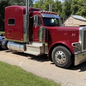 2020 Peterbilt 389