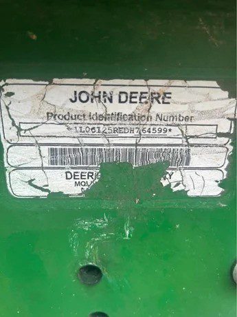 2013 John Deere 6125R Deluxe Tractor - Image 4