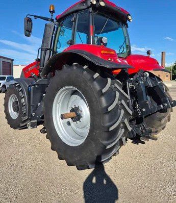 2015 Case IH Magnum 250 CVT Tractor - Image 5