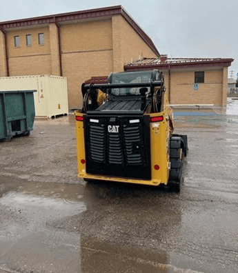 2024 Caterpillar 255 Compact Track Loader - Image 2
