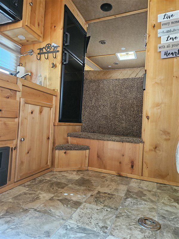 2012 Logan Razor XLT - Image 12