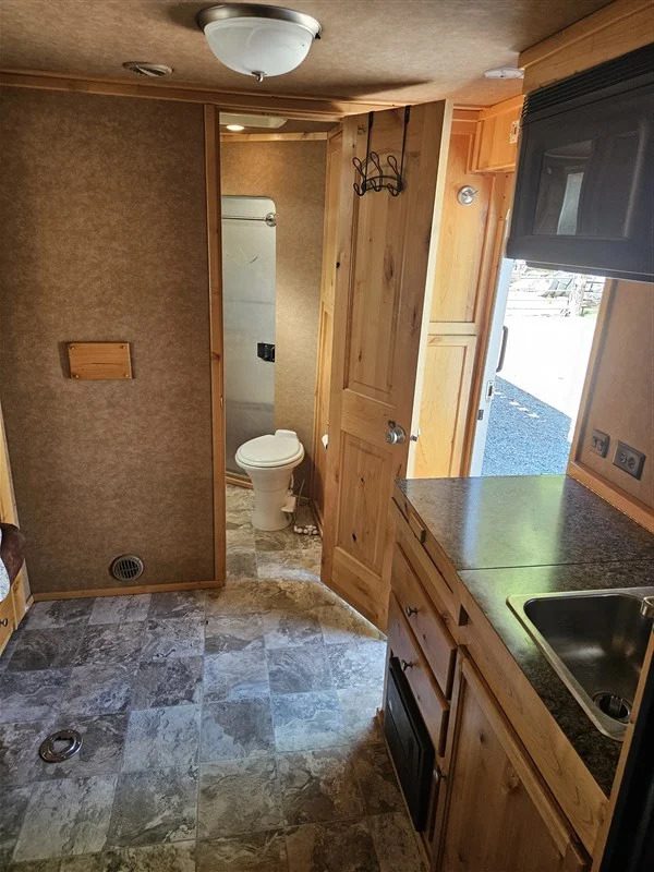 2012 Logan Razor XLT - Image 11