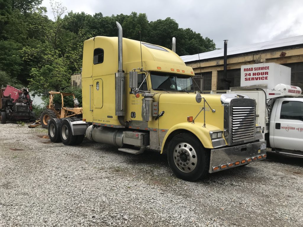 1998 Freightliner Classic