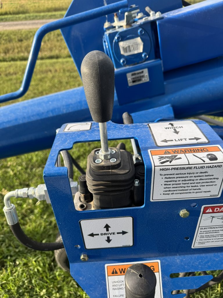 Brandt 852A Auger - Image 11