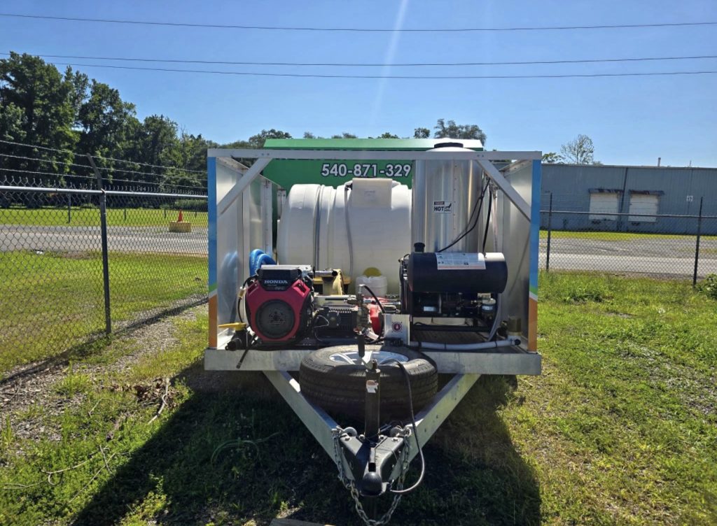 Trash Can Cleaning Trailer - Image 3