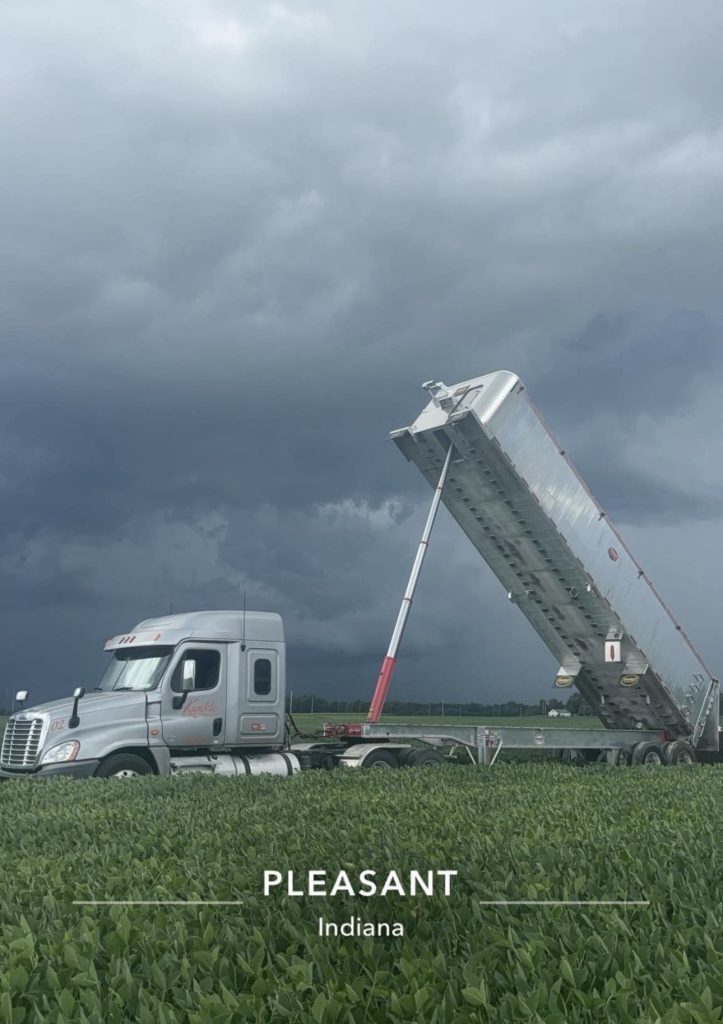 2013 Freightliner Cascadia - Image 7