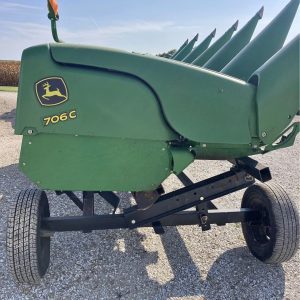 2019 John Deere 706C