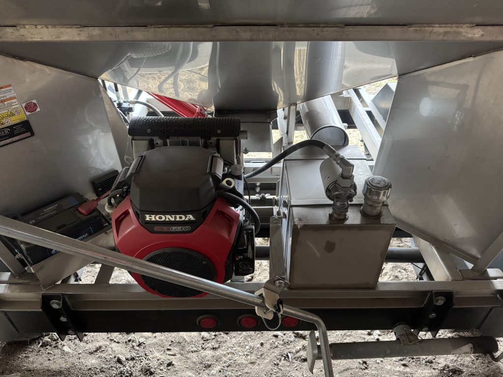 Barber Engineering 5-Ton Stainless Steel Fertilizer Tender - Image 5