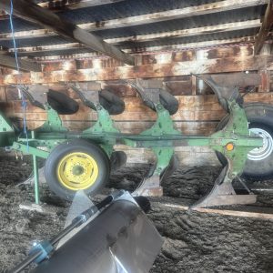 John Deere 4200 4-Bottom Rollover Plow