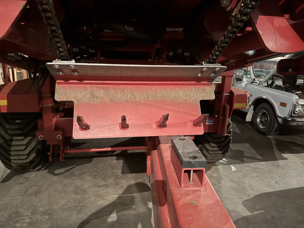 2012 ProAg 18K Plus Stack Wagon - Image 3