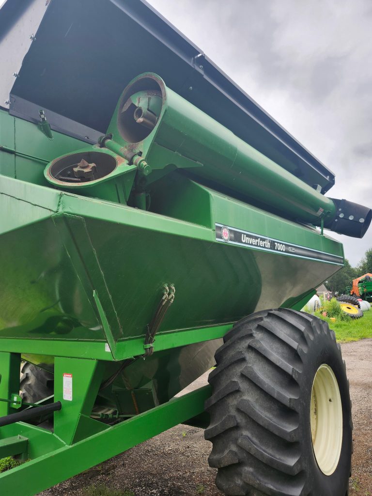 Grain Cart - Image 4
