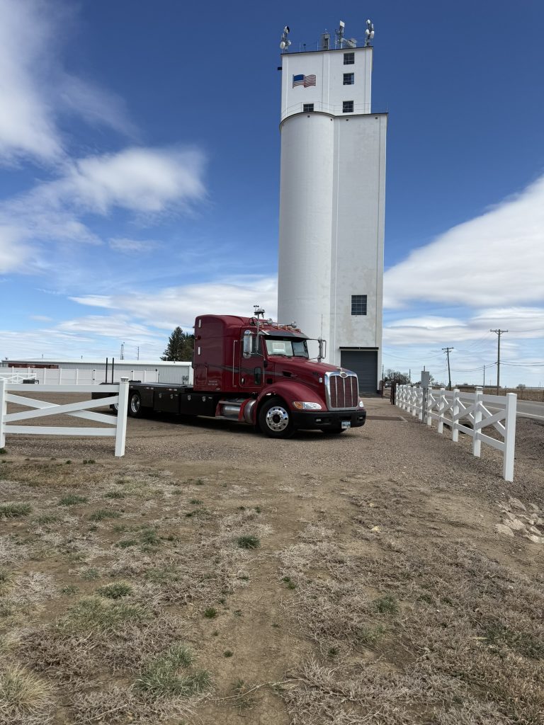 2009 Peterbilt 386 - Image 6