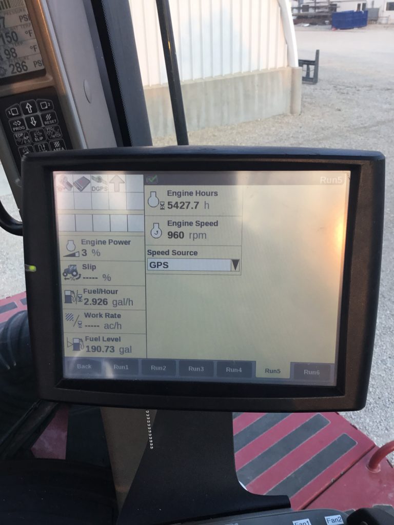 Case IH 620 Quadtrac - Image 8
