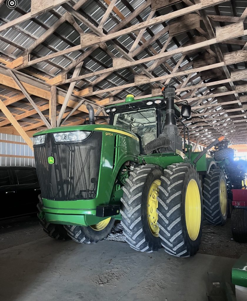 2015 John Deere 9370R Tractor