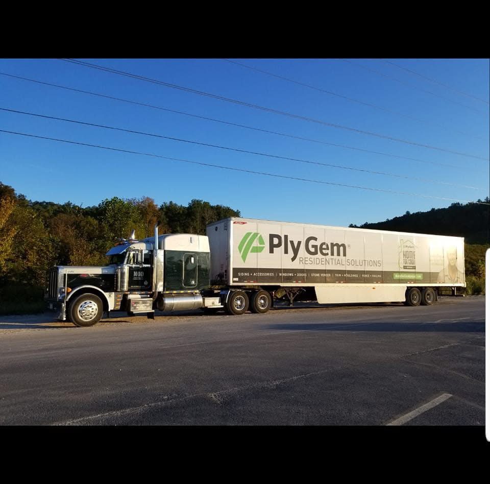 1999 Peterbilt 379 EXD Conventional - Image 3