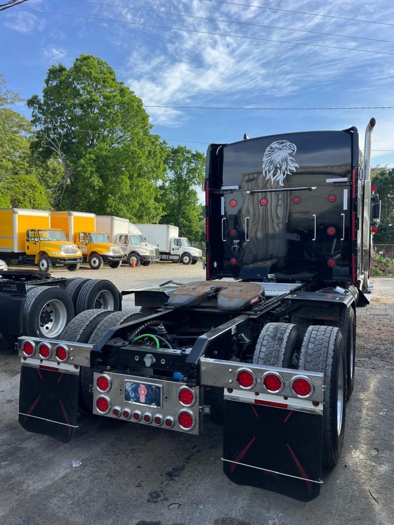 2022 Kenworth W900A - Image 8