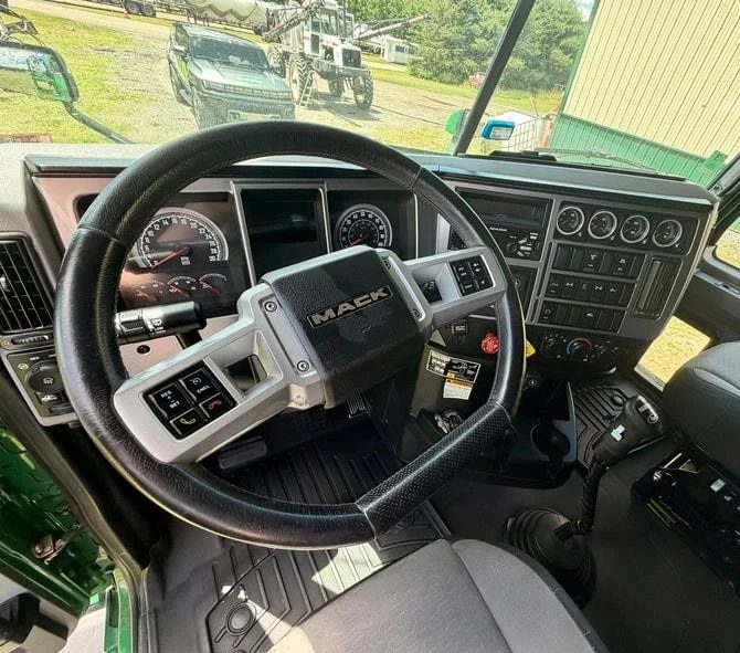 2021 MACK ANTHEM 64T - Image 10