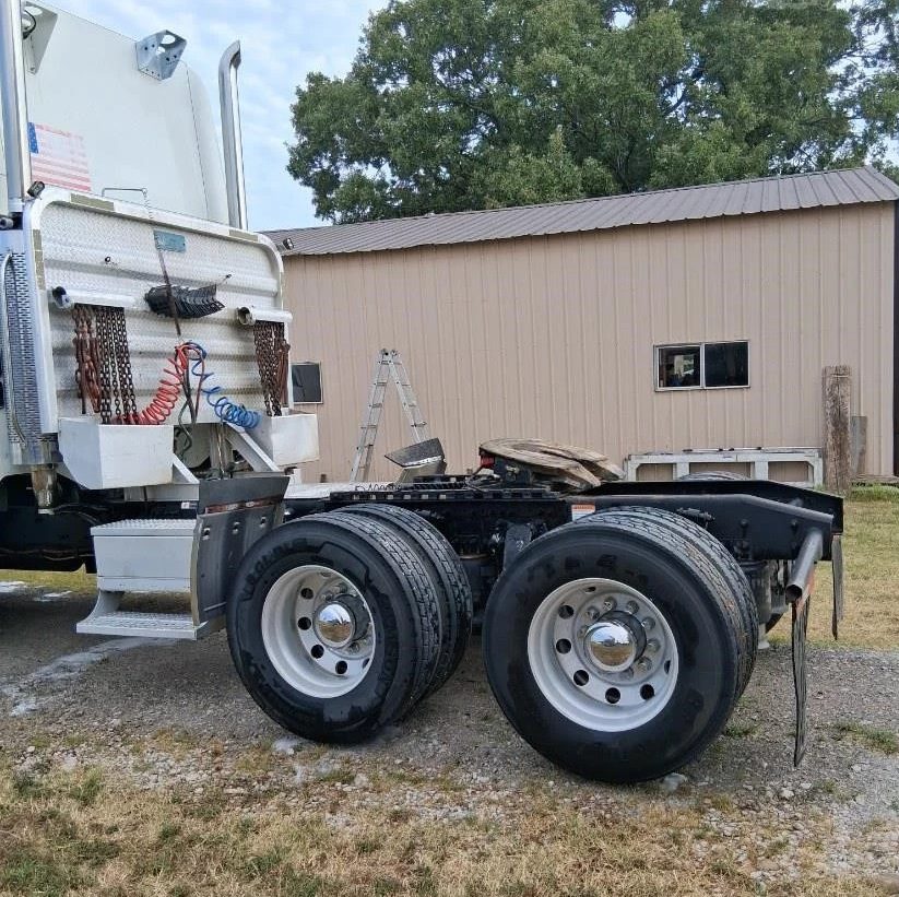2005 FREIGHTLINER COLUMBIA 120 - Image 5