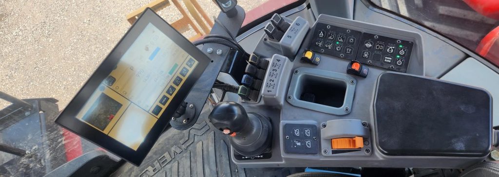 2018 VERSATILE 610DT - Image 5