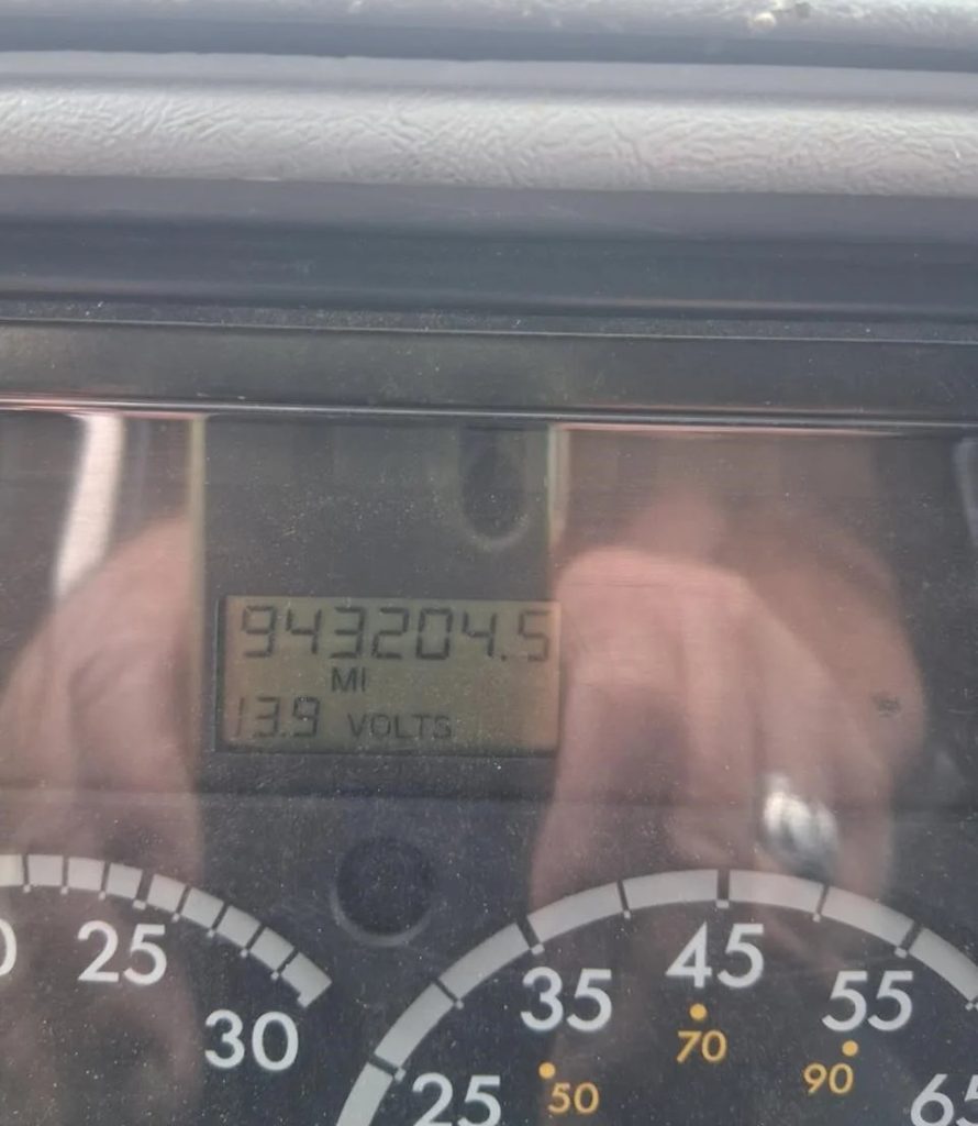 2005 FREIGHTLINER COLUMBIA 120 - Image 12