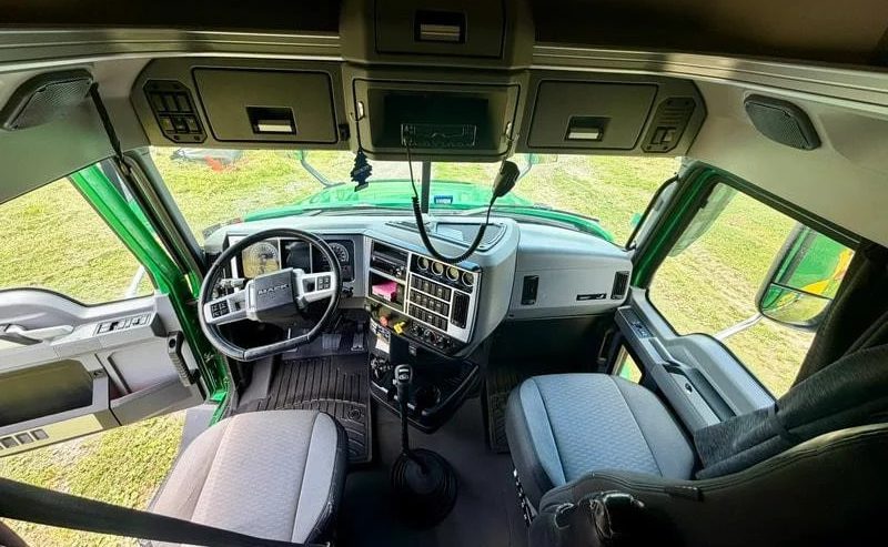 2021 MACK ANTHEM 64T - Image 12