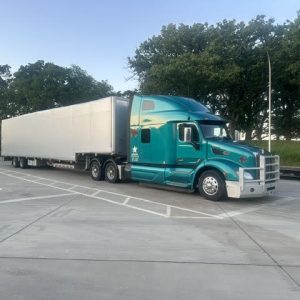 2020 Peterbilt 579 & Ritenour Conestoga Cali Trailer