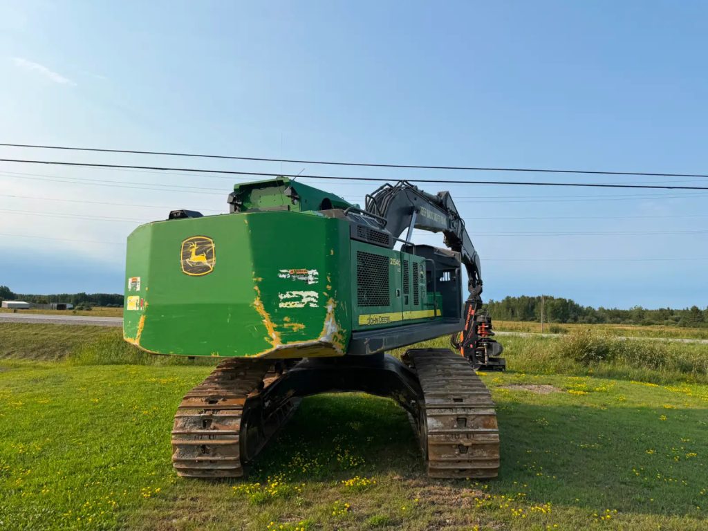 2017 John Deere 2154G XD Processor