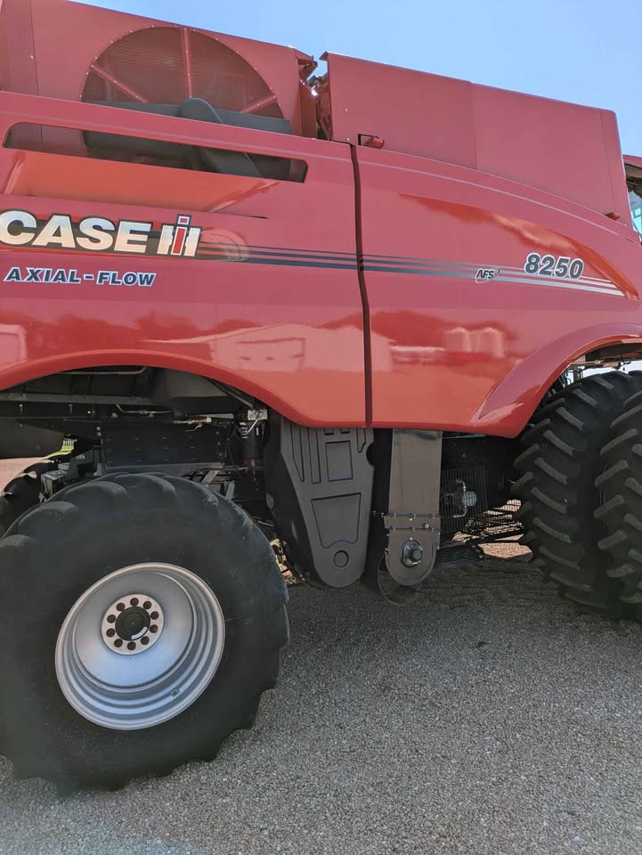 2019 Case IH 8250 - Image 4