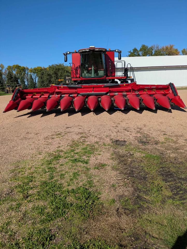 2023 Case 4412F