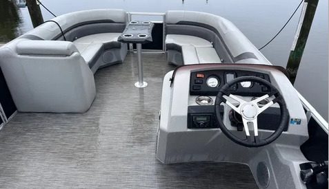 2021 Bennington 24 SX - Image 6