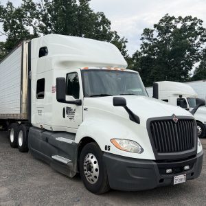 2022 International LT
