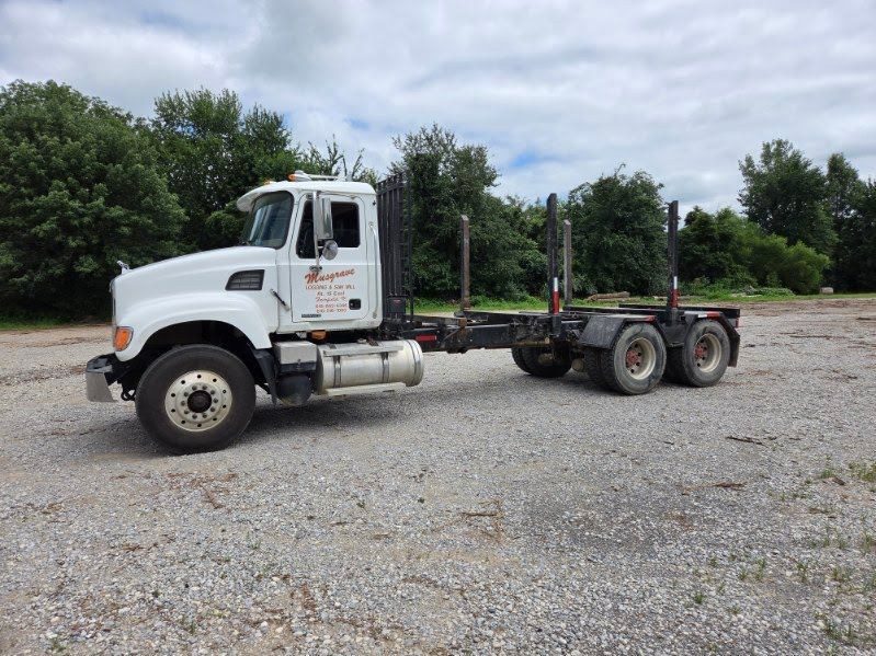2004 Mack CV713 Log Truck
