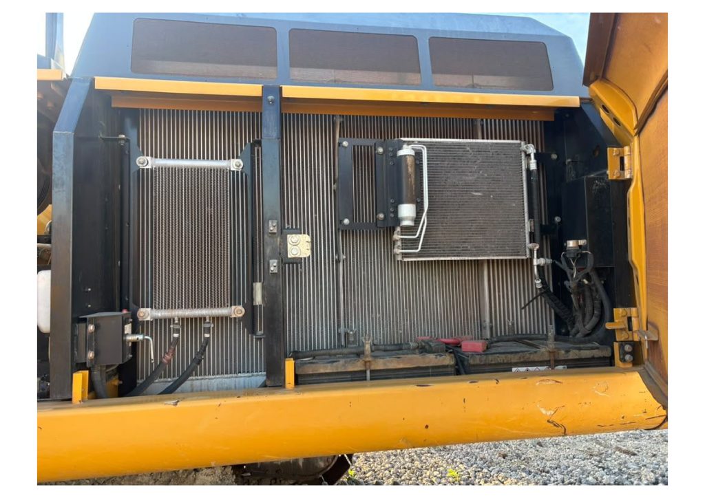 2018 John Deere 350G LC - Image 4