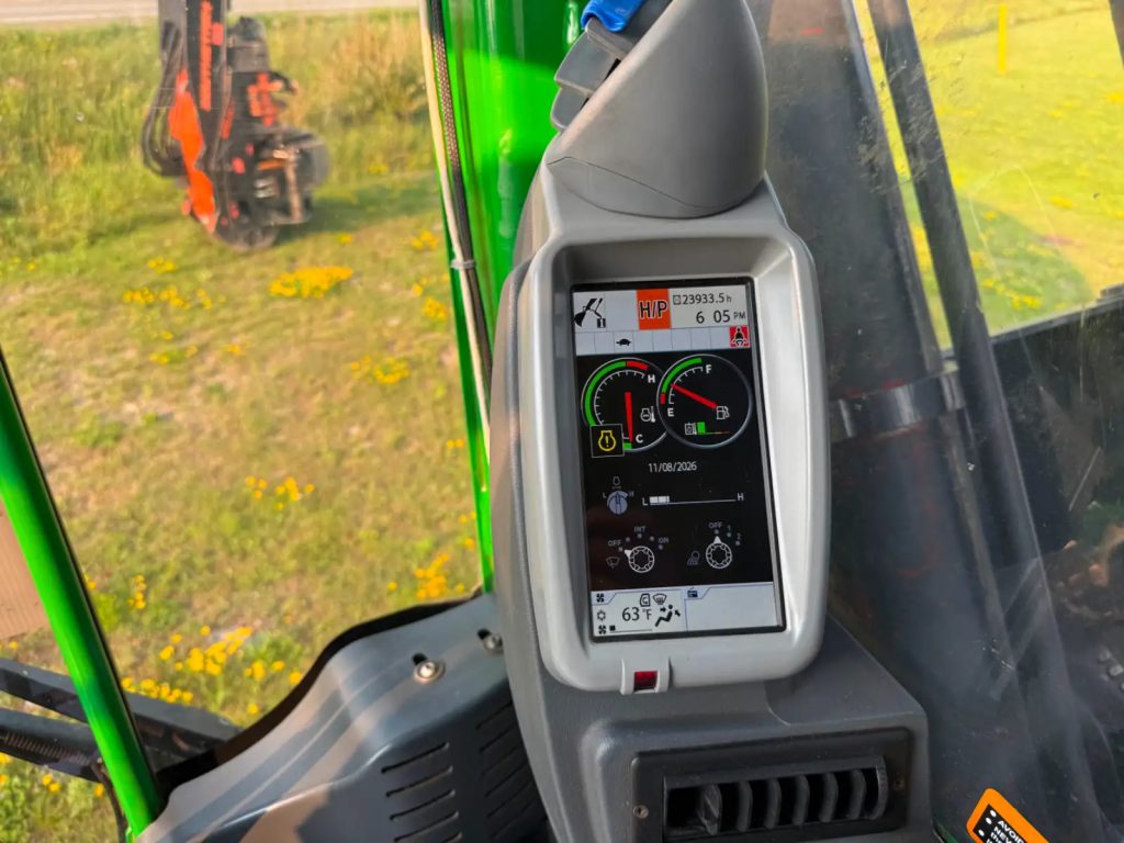 2017 John Deere 2154G XD Processor - Image 8