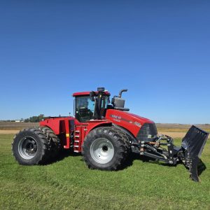 Case IH 540 Steiger with Grouse