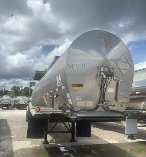 1995 BULK MANUFACTURING 5800 Gal